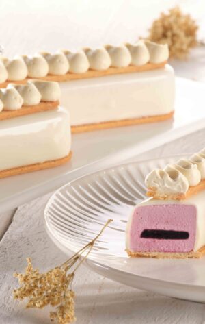 Holunder Patisserie – elegantes Dessert mit Holundercreme & Zitronenhauch aus dem richemontplus.com Onlinekurs