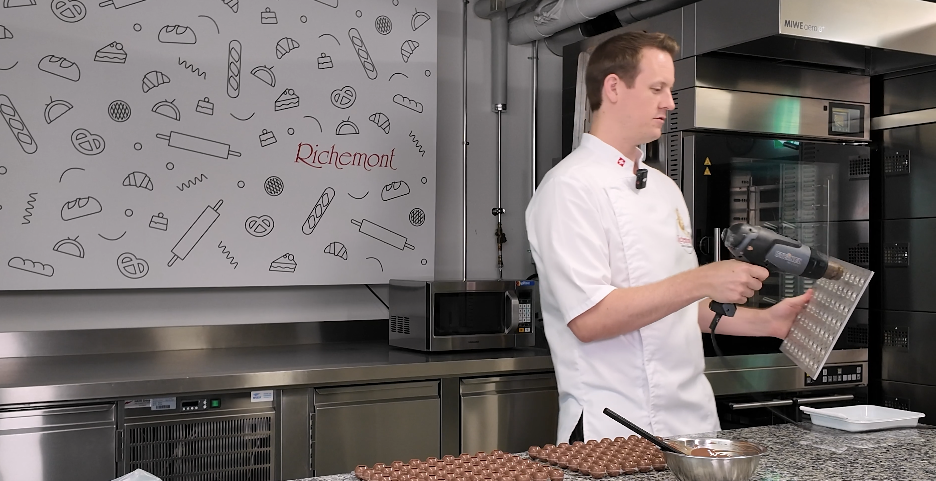 richemontplus-milch-truffes-truffes-schliessen