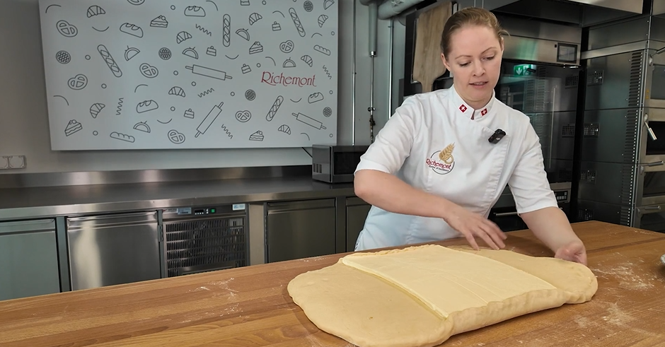 richemontplus-Sauerteig_Croissant-tourieren