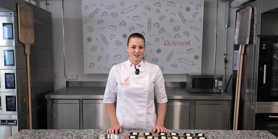 richemontplus_Kurse_KO_pastais-de-nata_auslegen