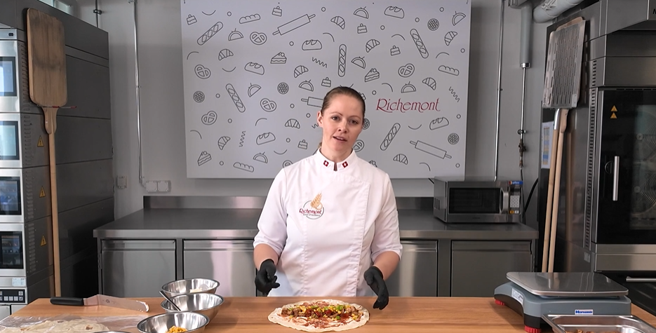 richemontplus_arabisches_fladenbrot_fuellen