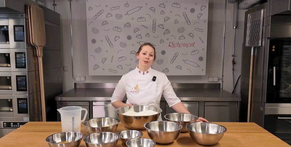 richemontplus_kurse-BA-New-York-Rolls-Croissant-Teig zweifarbig