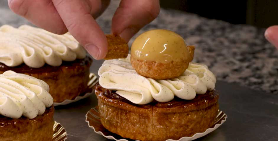 richemontplus_kurse-KO-Saint-Honore-Vanille-Caramel_fertigstellen