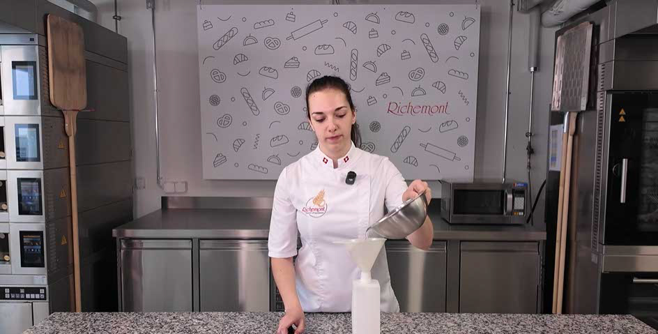 richemontplus_kurse-KO-kirschtorte_kirschsirup