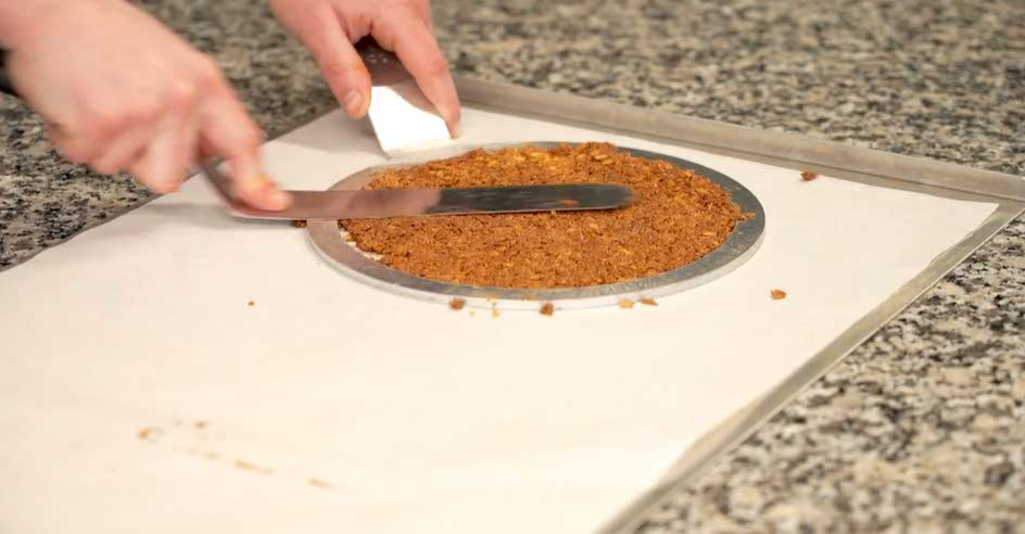 richemontplus_kurse_KO-schwarzwaelder-torte_pralineboden