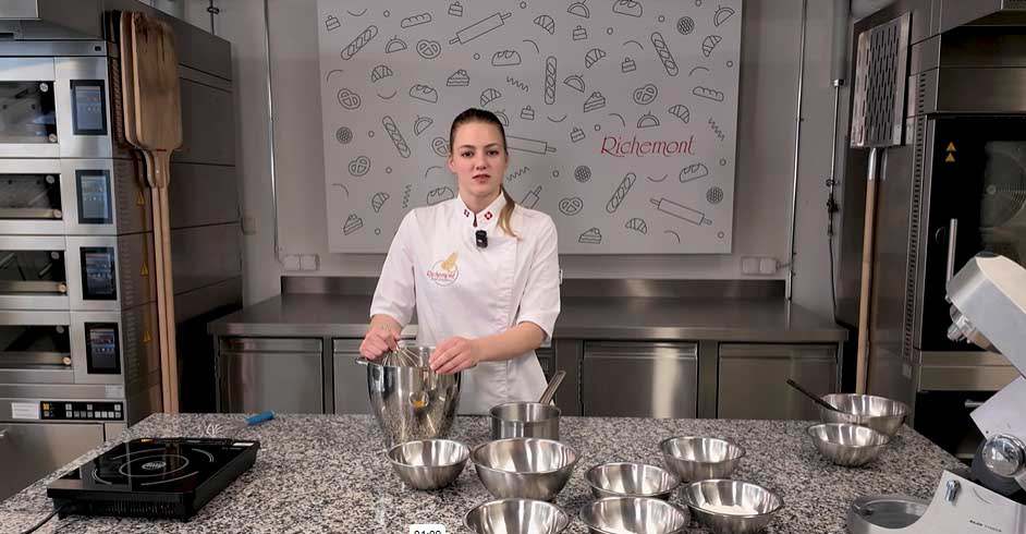 richemontplus_kurse_KO-schwarzwaelder-torte_schokoladenbiscuit