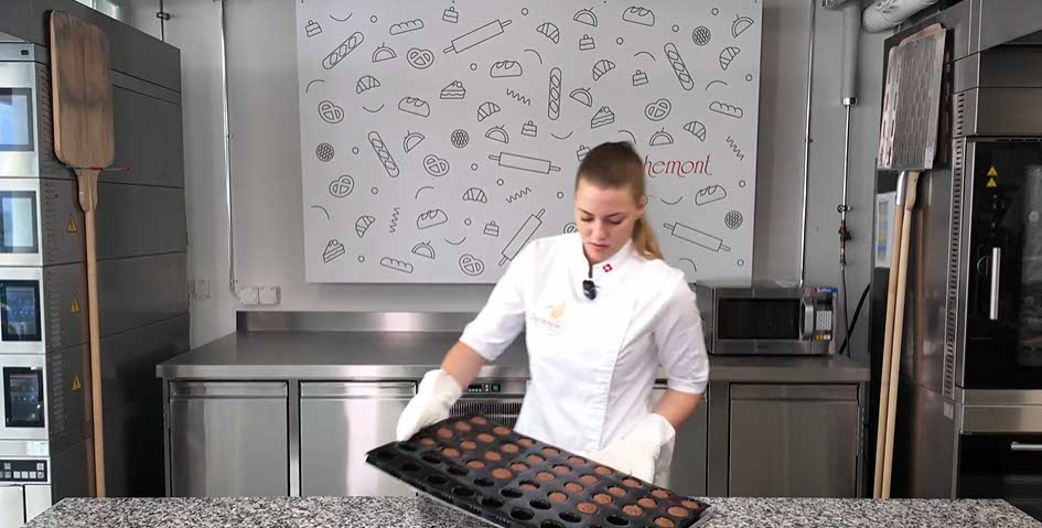 richemontplus_kurse-KO-schokoladen-bananen-tartelettes_brownies