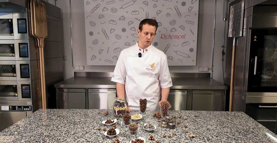 richemontplus_kurse-CO-dragierte-nuesse-degustation