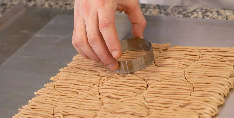 richemontplus_kurse-KO-vermicelle-toertchen_dressieren